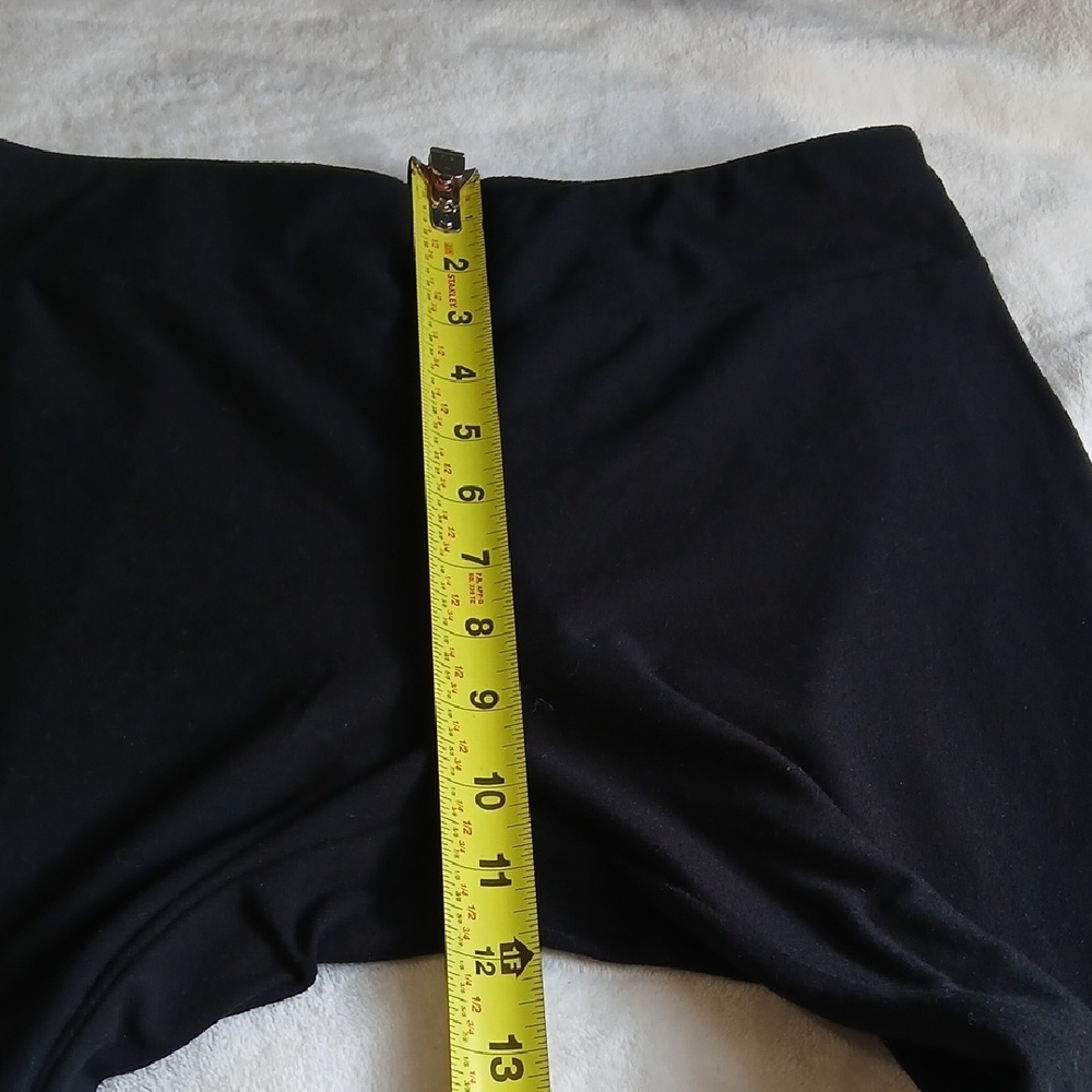Time and Tru Black Stretch Leggings - Picture 6 of 9